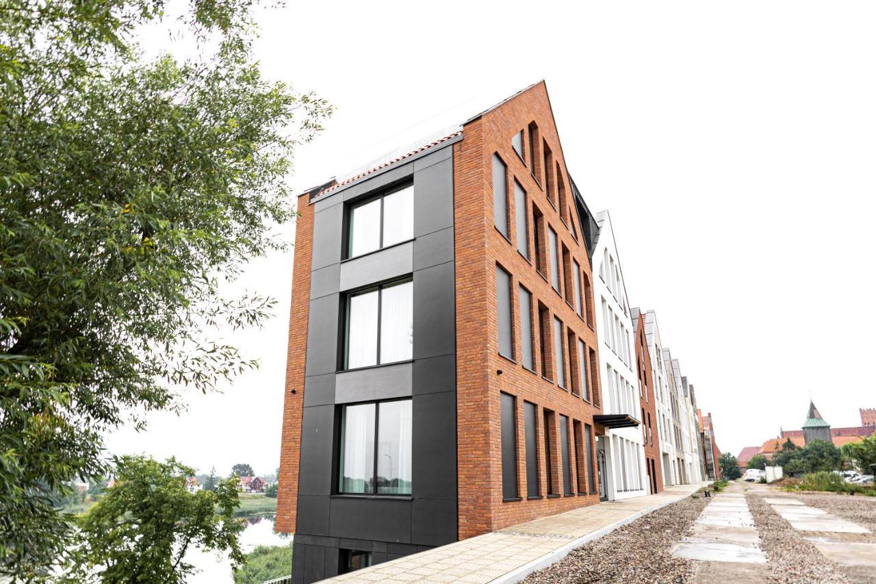 Spichlerz Malbork Apartment ภายนอก รูปภาพ