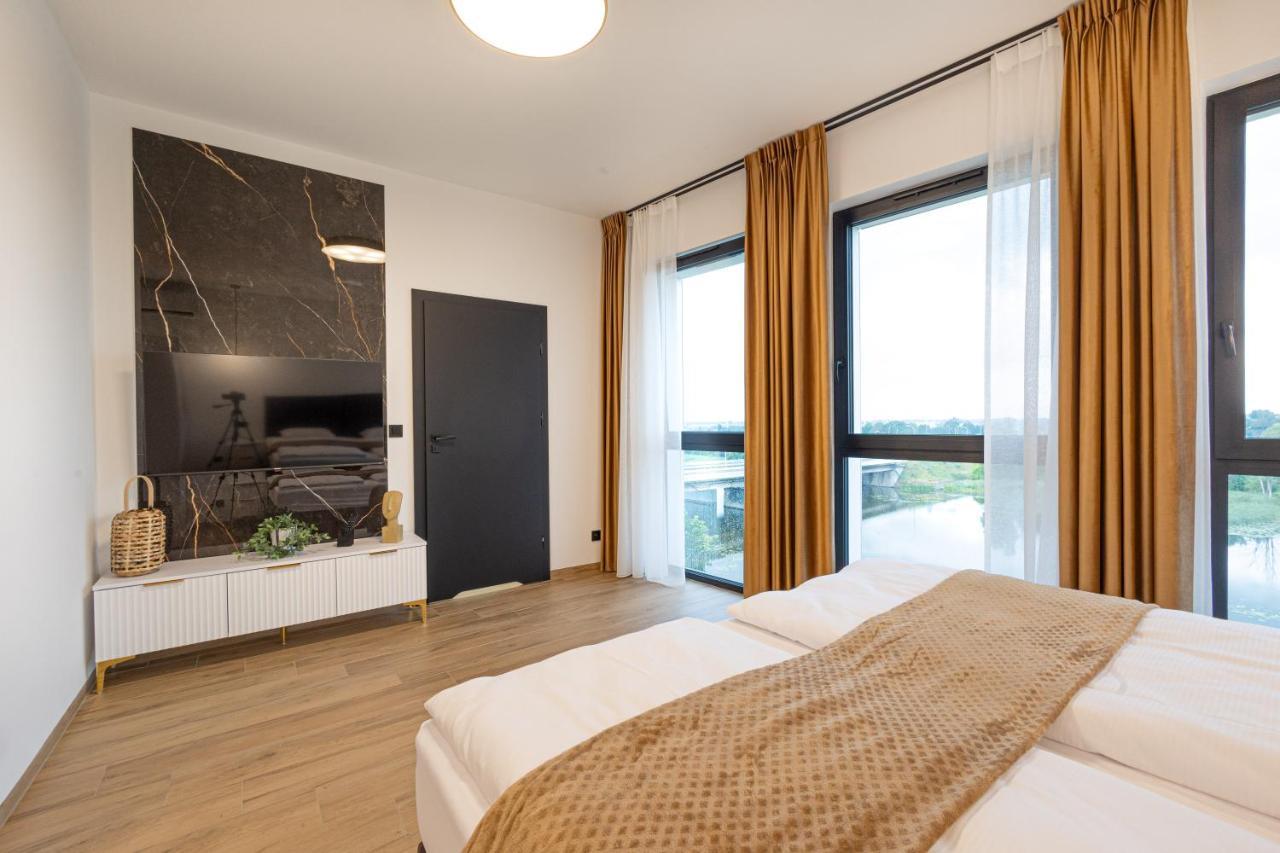 Spichlerz Malbork Apartment ภายนอก รูปภาพ
