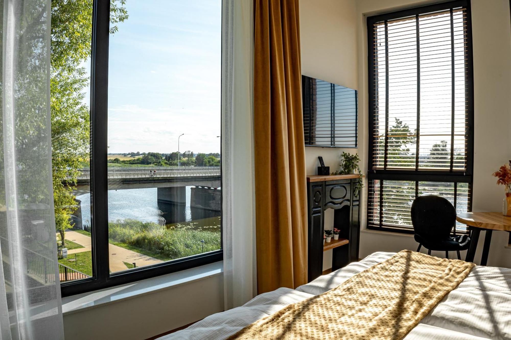 Spichlerz Malbork Apartment ภายนอก รูปภาพ
